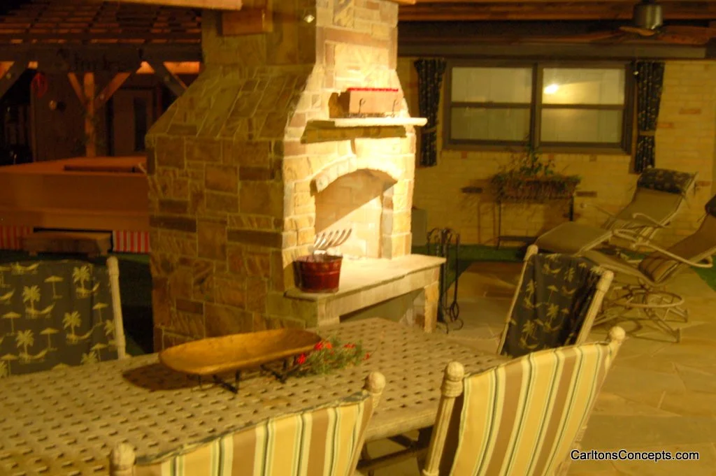 Outdoor_Fireplace_Construction_019.jpg