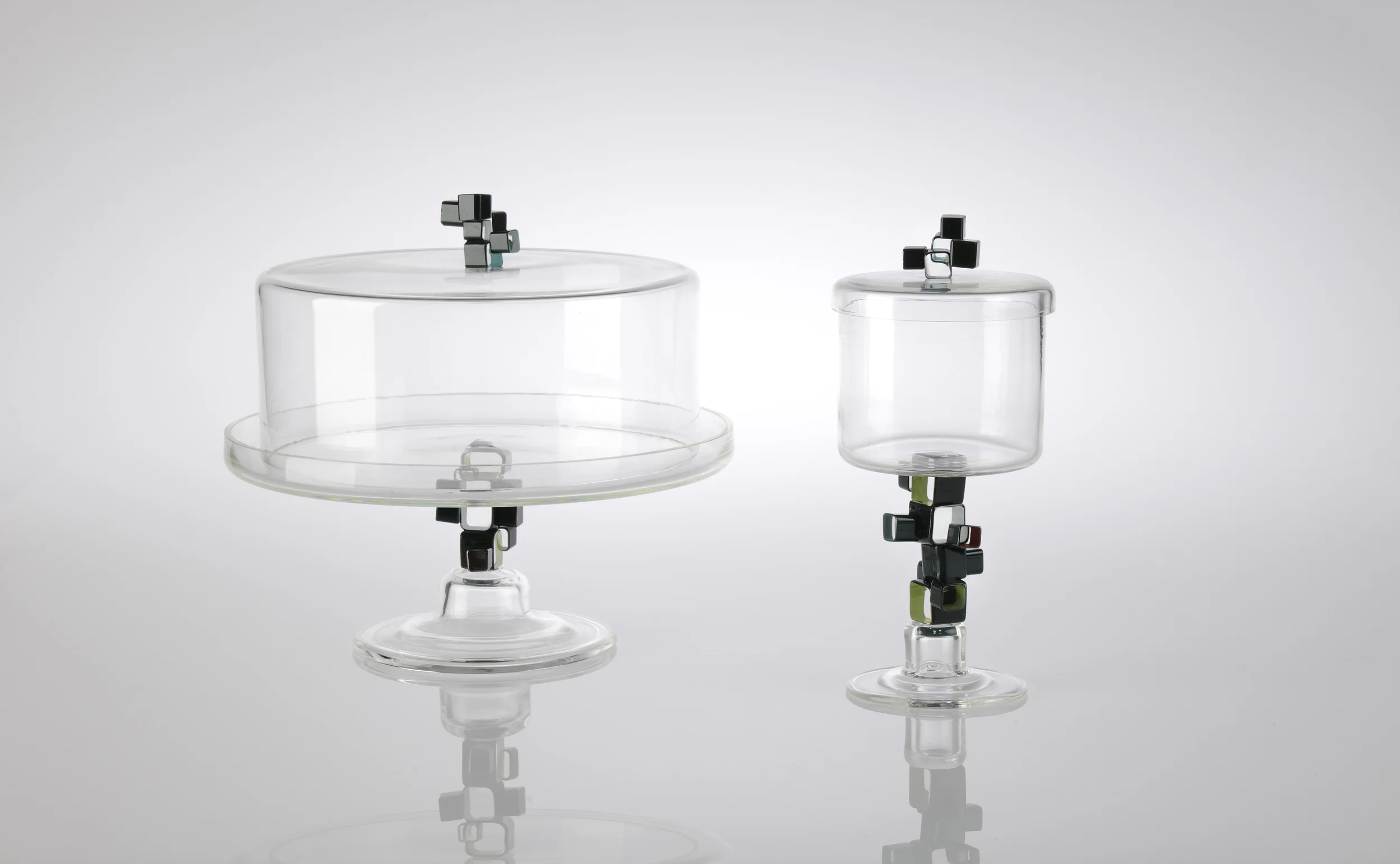 Evoluzione Cake platter and Candy dish, 2012. Image: Michael Haines
