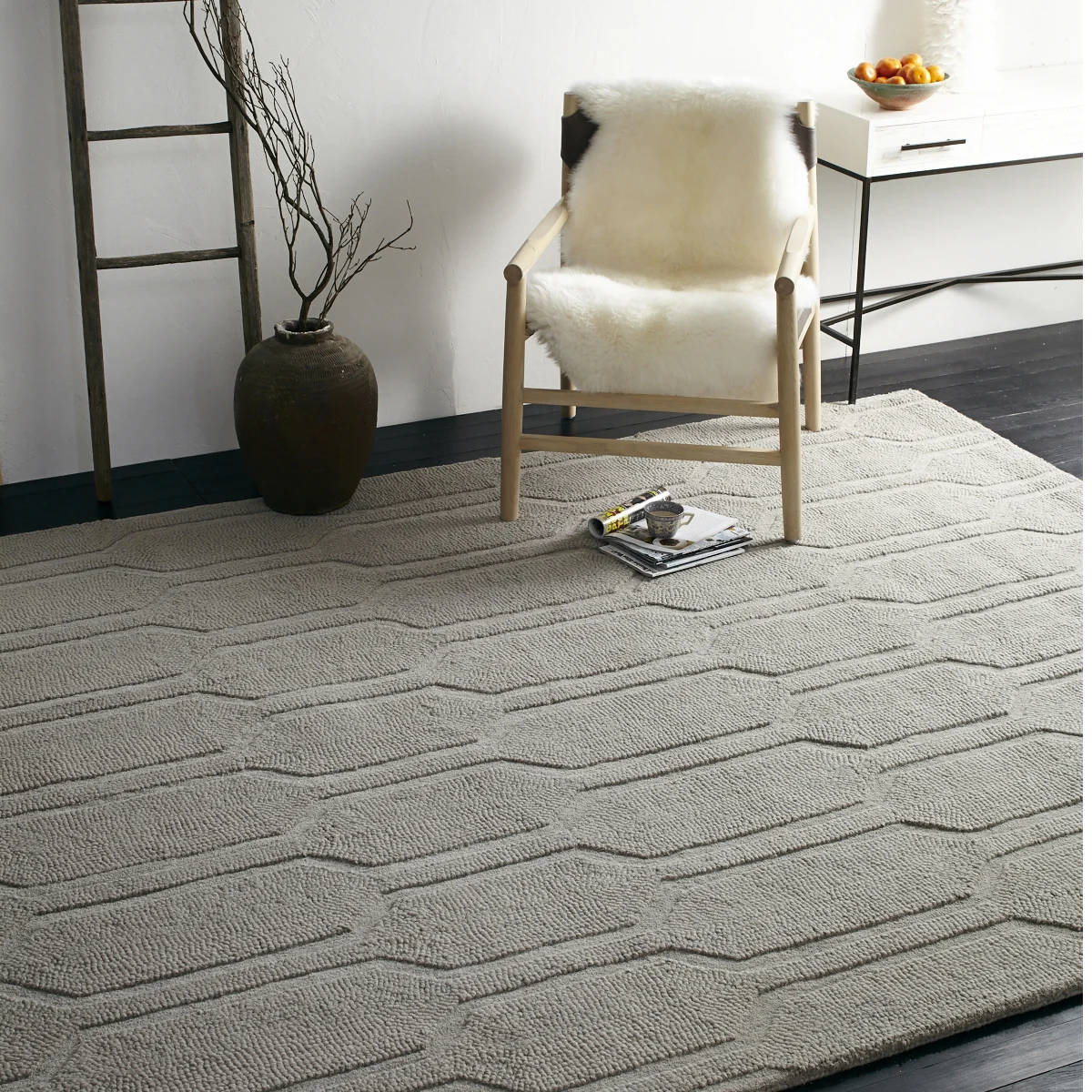 pip-plaster-honeycomb-textured-rug-hero-ho13-0878.jpg