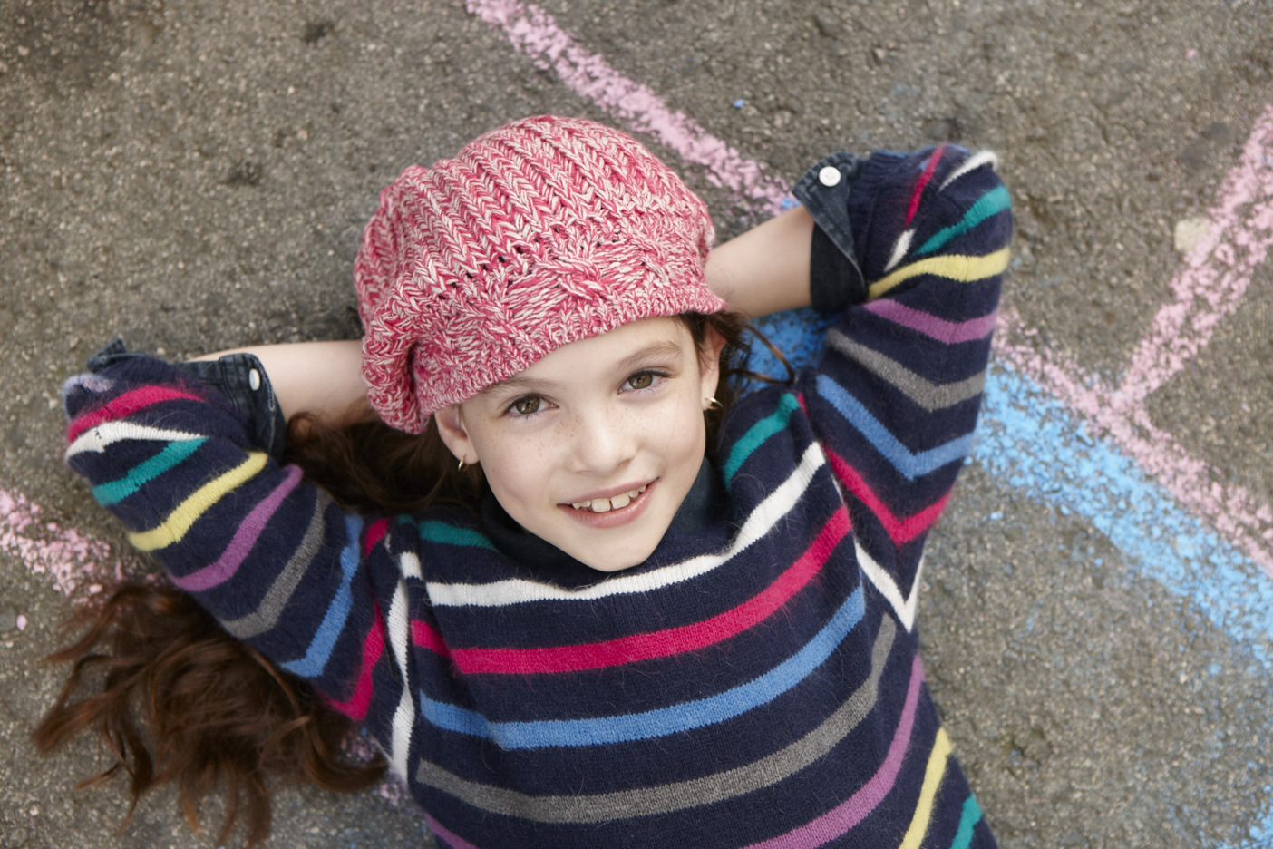12396~Lifestyle~AllCast_Duck_Shoe_Kids~espresso_pink_lemonade-297.jpg