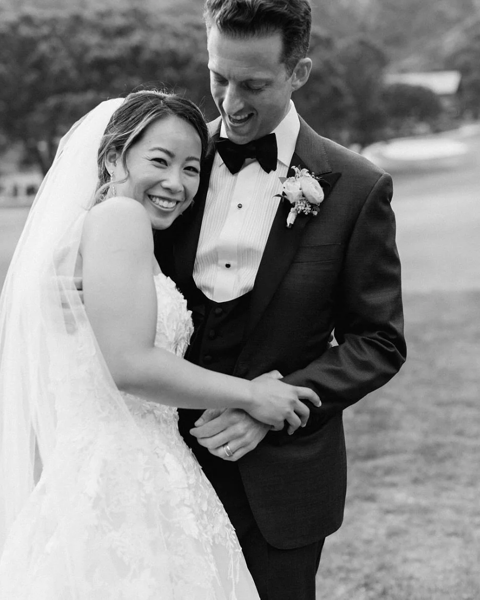Happy Valentine&rsquo;s Day Lovers 💕
&bull;
Here&rsquo;s some snippets from L + M &lsquo;s wedding &bull;
The backgdrop at @theranchlb is breathtaking 😍
&bull;
&bull;
@ris_lbevents 
@lbevents 
@adorefolklore 
@bbjlatavola 
@thebloomoftime 
@theranc