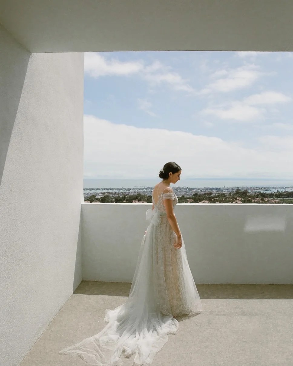 A classic low bun #timeless 
&bull;
&bull;
&bull;
#newportbeachwedding #newportbeachbride #newportbridalhairandmakeup #orangecountyweddings