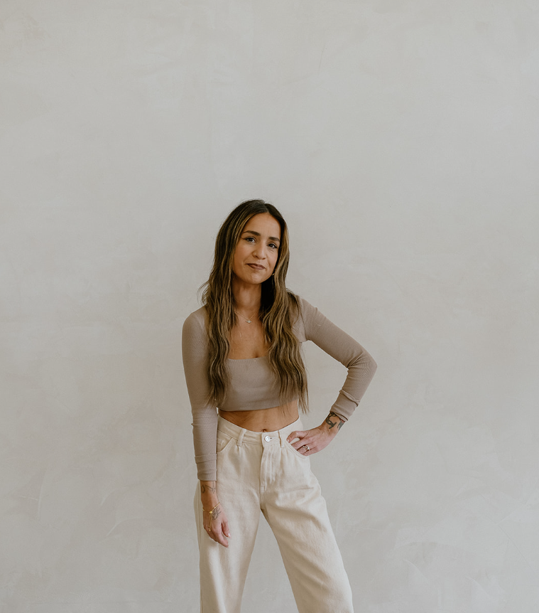 Geometric drawing of an outline square with sections divided by vertical, horizontal, and circle lines.