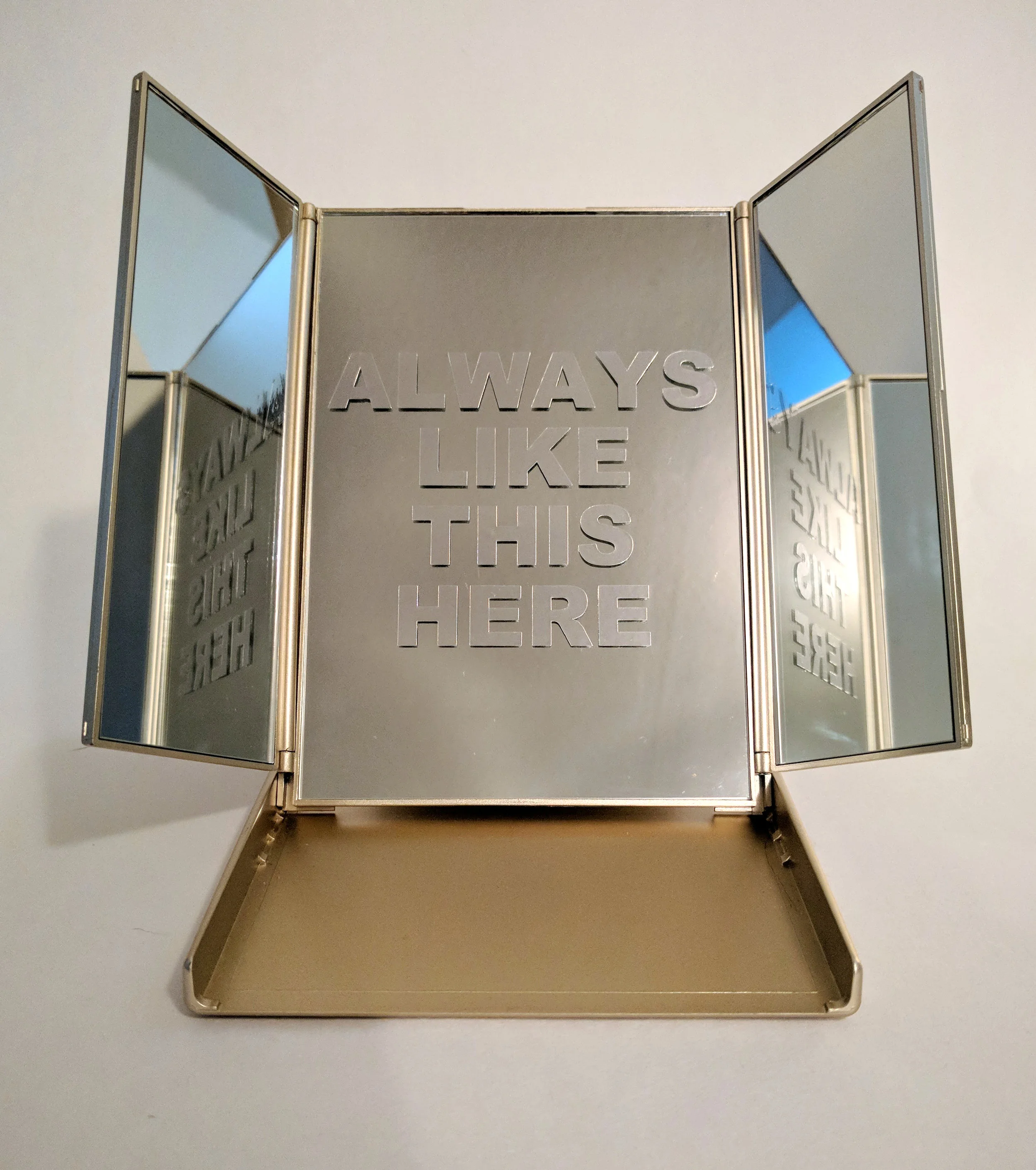 Portable altarpiece III (always like this here)