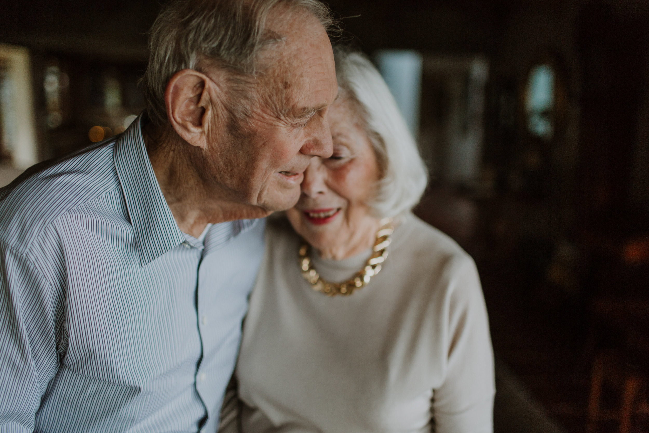 Gretchen Gause, Bay Area Photographer #familyphotos #grandparents #couplesshoot #bayarea #california #grandparents #lastinglove #marriagegoals #lifegoals #whenwewereyoung