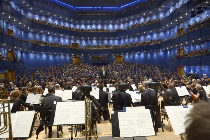 Norrköpings Symfoniorkester Uruppför Shouts