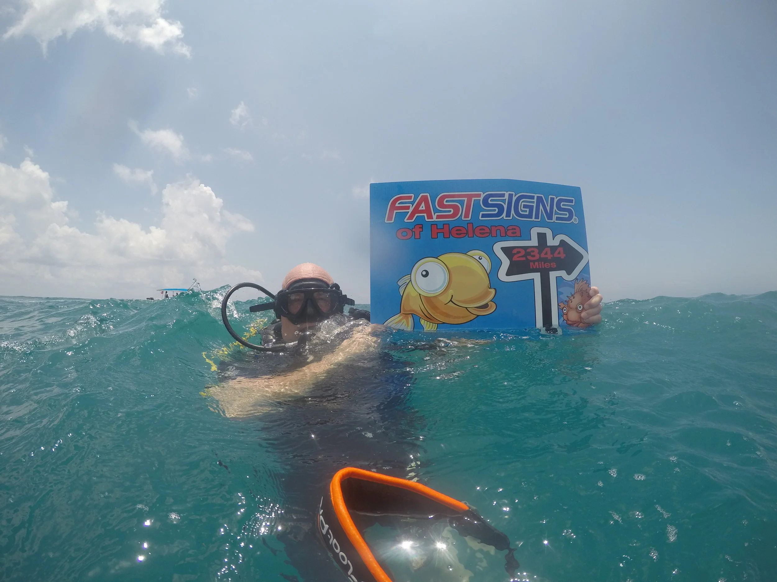 Diving in Cancun on the trip we won for being one of the top 10% FASTSIGNS in growth in 2015!