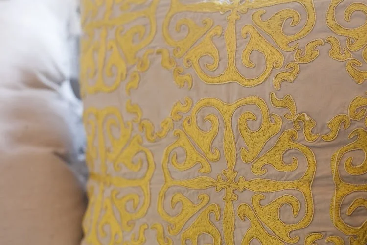  Specialized textiles to tie into the color selects.&nbsp; 