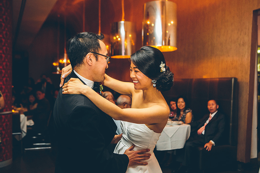 KAT-WILL-NYC-WEDDING-MANHATTAN-CYNTHIACHUNG-0070.gif