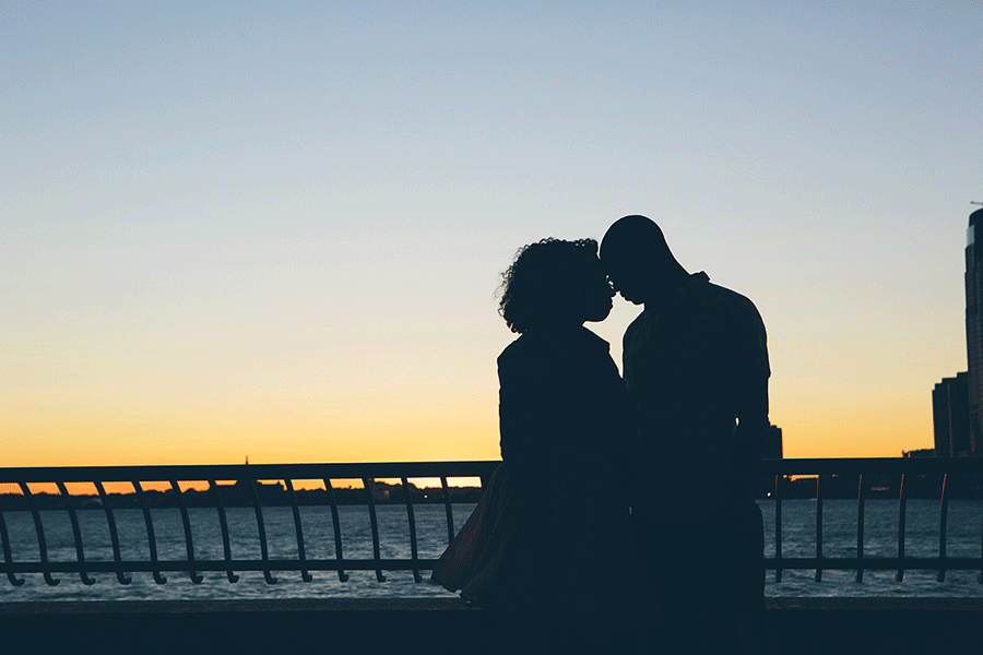 SHINAY-DWAYNE-NYC-ENGAGEMENT-SESSION-CYNTHIACHUNG-0019.gif