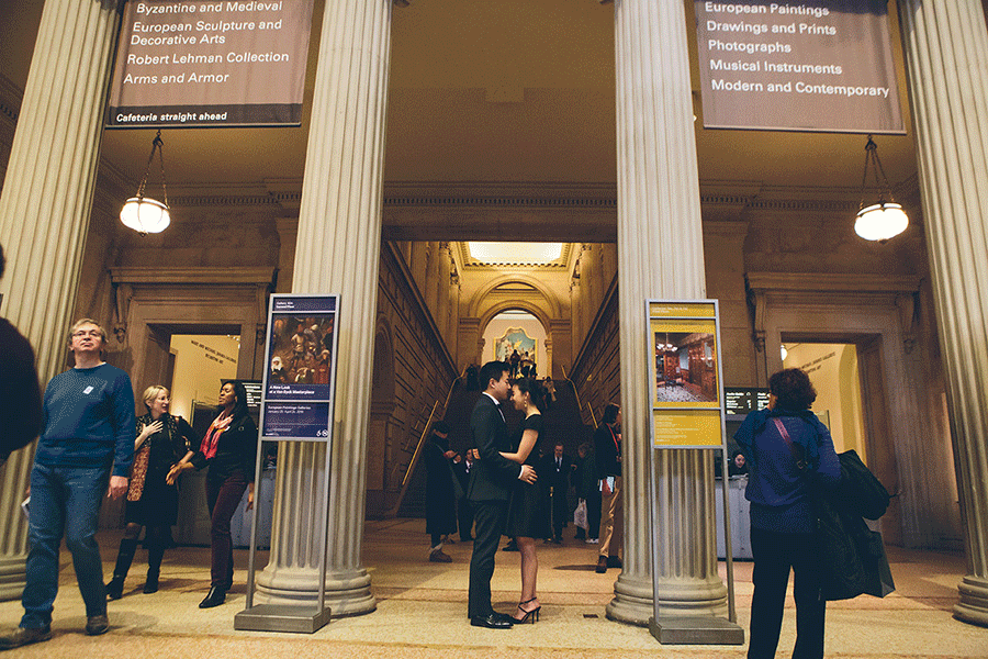 FABIANA-MICHELE-NYC-ENGAGEMENT-SESSION-MET-CYNTHIACHUNG-0025.gif