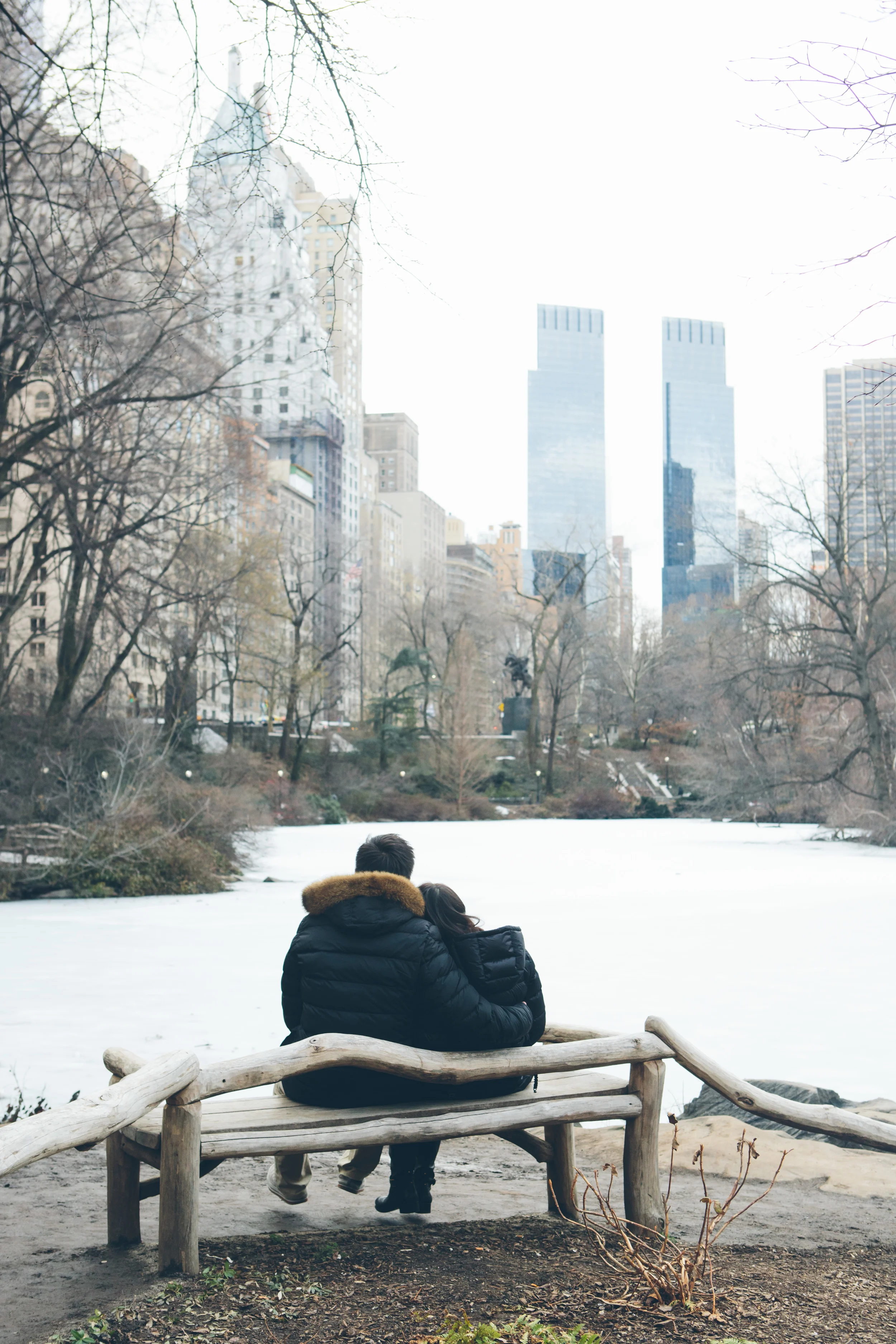 FABIANA-MICHELE-NYC-ENGAGEMENT-SESSION-MET-CYNTHIACHUNG-0037.jpg