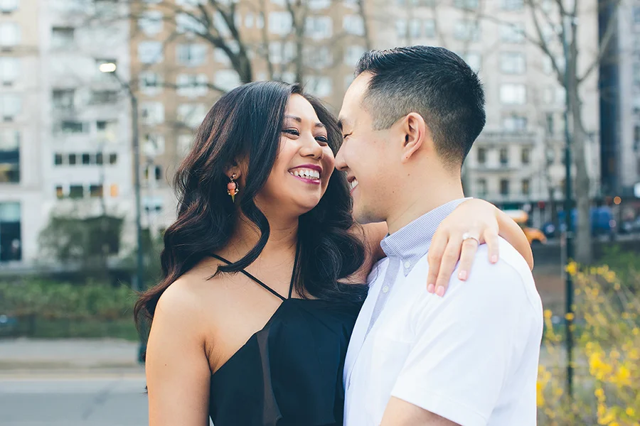 JENNIFER-PAUL-NYC-ENGAGEMENT-SESSION-CYNTHIACHUNG-BLOG-0020.jpg