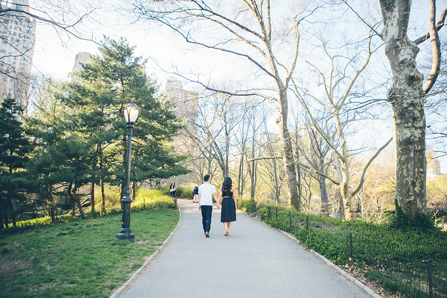 JENNIFER-PAUL-NYC-ENGAGEMENT-SESSION-CYNTHIACHUNG-BLOG-0033.jpg