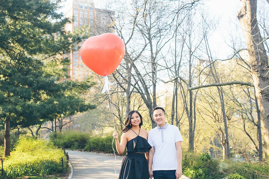 JENNIFER-PAUL-NYC-ENGAGEMENT-SESSION-CYNTHIACHUNG-BLOG-0035.jpg
