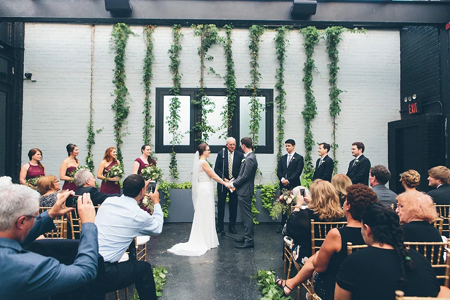 LAURIE-MATT-501-UNION-BROOKLYN-NYC-WEDDING-BLOG-CYNTHIACHUNG-A-0038.jpg