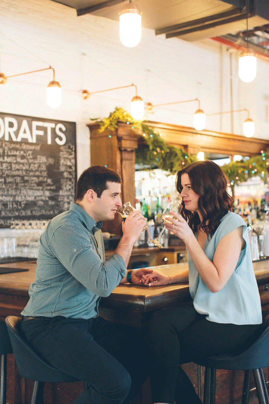 VICTORIA-BRIAN-BROOKLYN-NYC-ENGAGEMENT-SESSION-CYNTHIACHUNG-GIFS-0001.gif