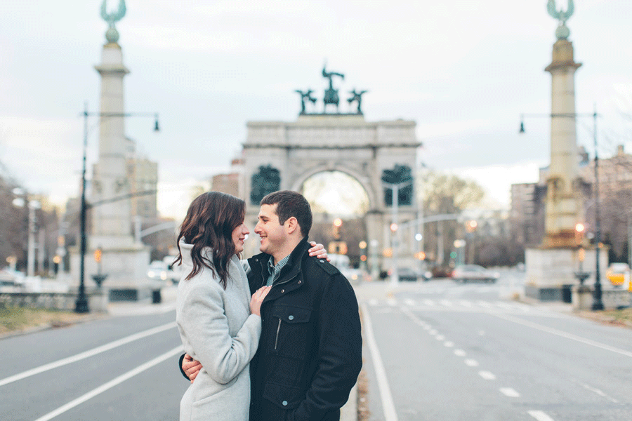 VICTORIA-BRIAN-BROOKLYN-NYC-ENGAGEMENT-SESSION-CYNTHIACHUNG-GIFS-0015.gif