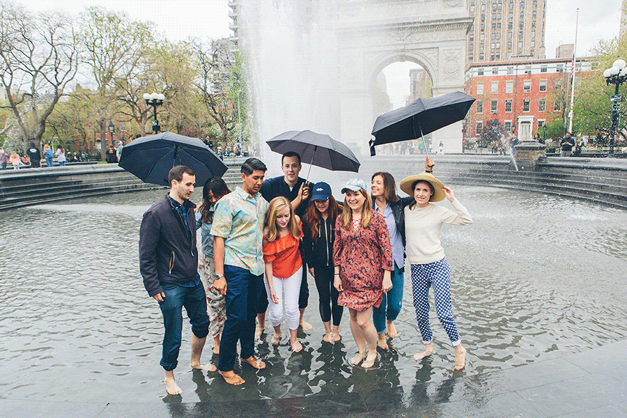 A NYC FRIENDS TV SHOW INSPIRED ENGAGEMENT SESSION AT WASHINGTON SQUARE PARK IN NEW YORK CITY and The High Line