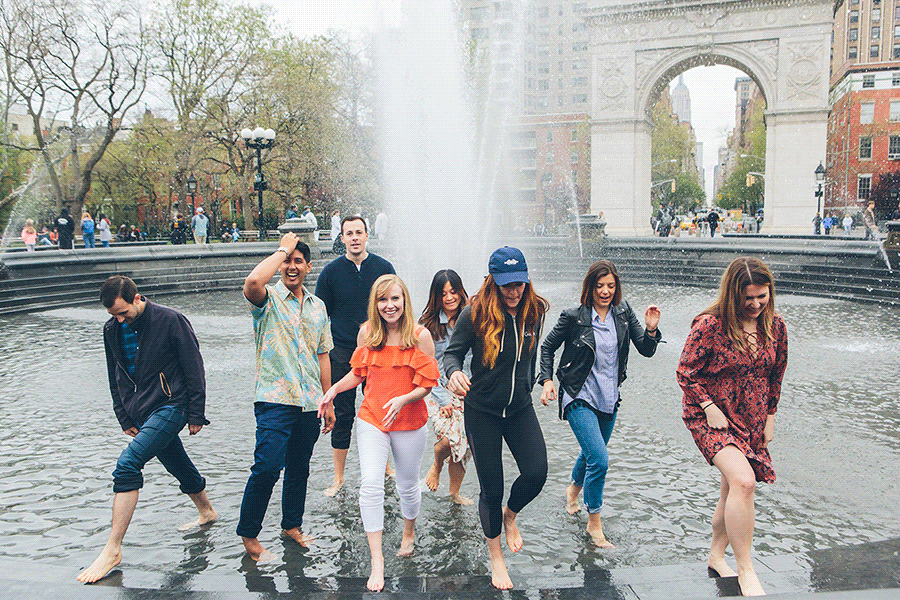 A NYC FRIENDS TV SHOW INSPIRED ENGAGEMENT SESSION AT WASHINGTON SQUARE PARK IN NEW YORK CITY and The High Line