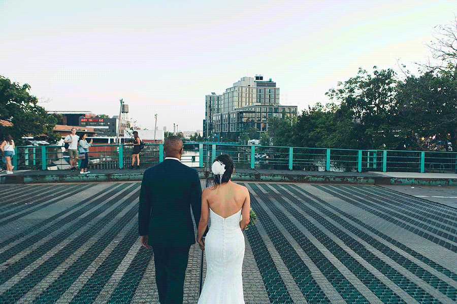 NYC-WEDDING-PHOTOGRAPHER-CITYHALL-ELOPEMENT-501-UNION-BROOKLYN-WEDDING-JILL-JUSTIN0074.gif