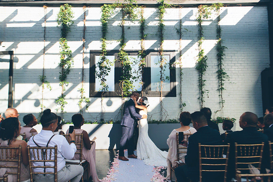 NYC-WEDDING-PHOTOGRAPHER-CITYHALL-ELOPEMENT-501-UNION-BROOKLYN-WEDDING-JILL-JUSTIN0068.gif