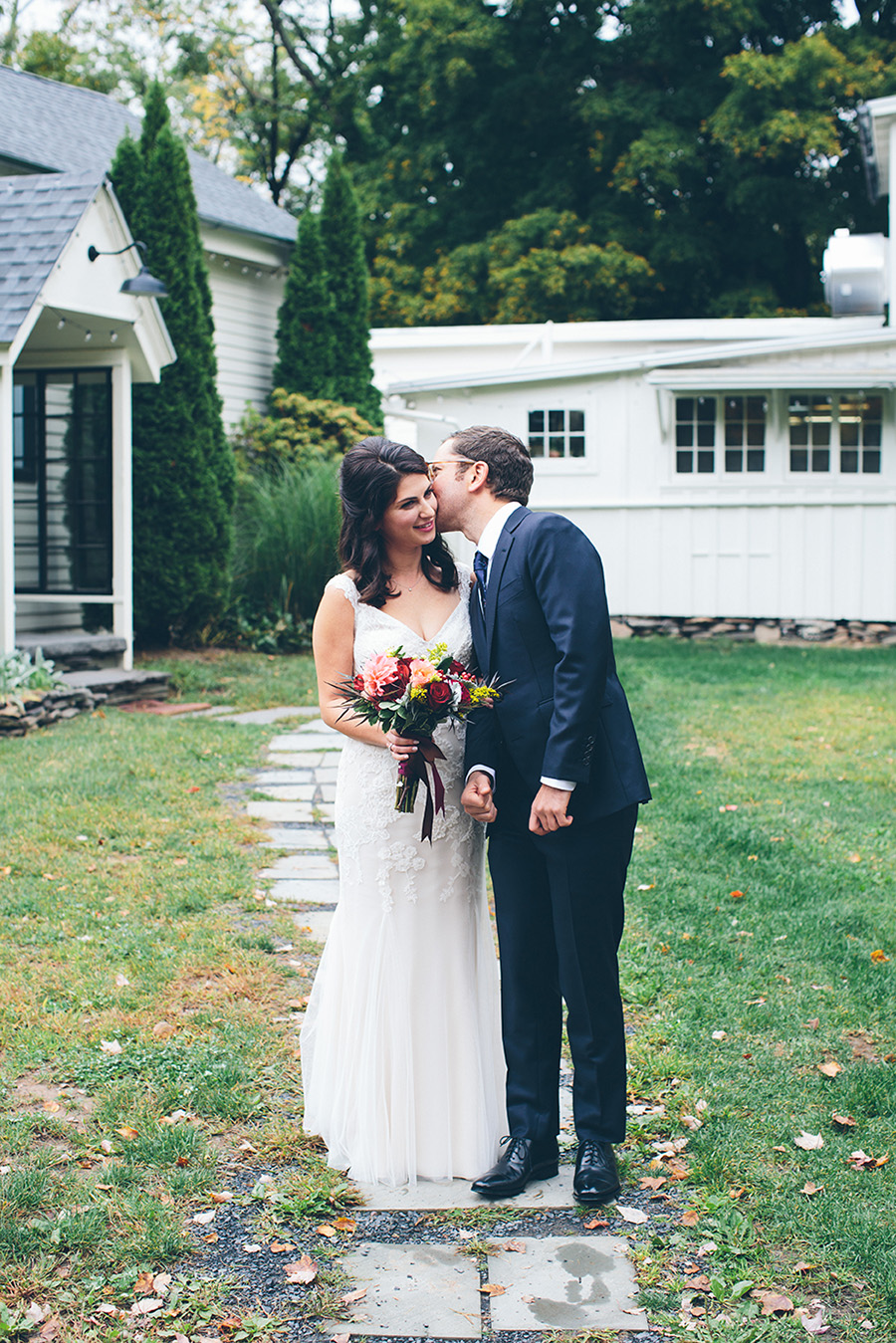 NEW-YORK-CITY-WEDDING-PHOTOGRAPHER-CATSKILLS-NY-FOXFIRE-MOUNTAIN-HOUSE-0032.jpg