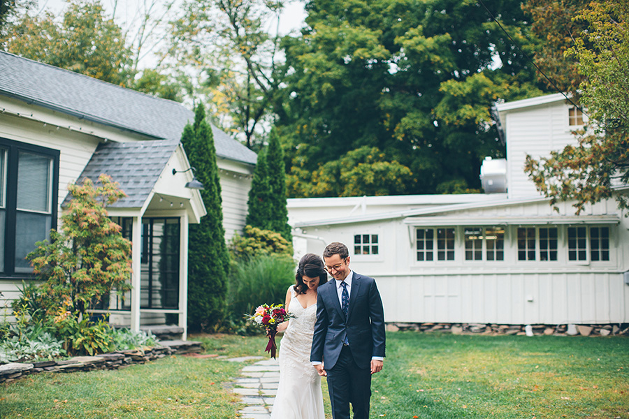 NEW-YORK-CITY-WEDDING-PHOTOGRAPHER-CATSKILLS-NY-FOXFIRE-MOUNTAIN-HOUSE-0034.jpg