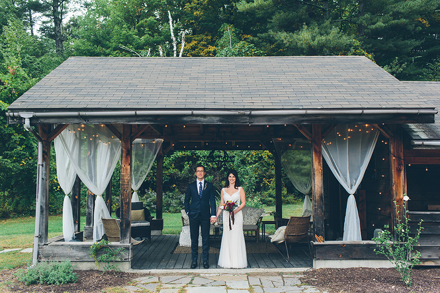 NEW-YORK-CITY-WEDDING-PHOTOGRAPHER-CATSKILLS-NY-FOXFIRE-MOUNTAIN-HOUSE-0047.jpg