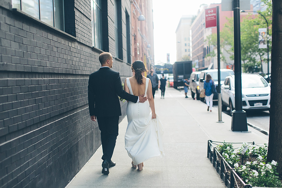 NEW-YORK-CITY-WEDDING-PHOTOGRAPHER-CURRENT-CHELSEAPIERS-THE-HIGHLINE-DREAM-HOTELS-CHELSEA-MANHATTAN-BROOKLYN-WEDDING-PHOTOGRAPHY-0054.jpg