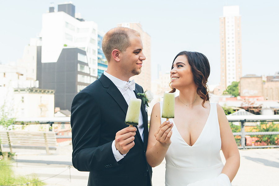 NEW-YORK-CITY-WEDDING-PHOTOGRAPHER-CURRENT-CHELSEAPIERS-THE-HIGHLINE-DREAM-HOTELS-CHELSEA-MANHATTAN-BROOKLYN-WEDDING-PHOTOGRAPHY-0063.jpg