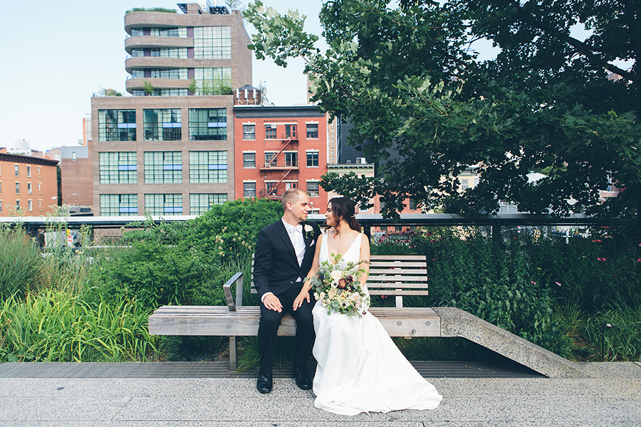 NEW-YORK-CITY-WEDDING-PHOTOGRAPHER-CURRENT-CHELSEAPIERS-THE-HIGHLINE-DREAM-HOTELS-CHELSEA-MANHATTAN-BROOKLYN-WEDDING-PHOTOGRAPHY-0066.jpg