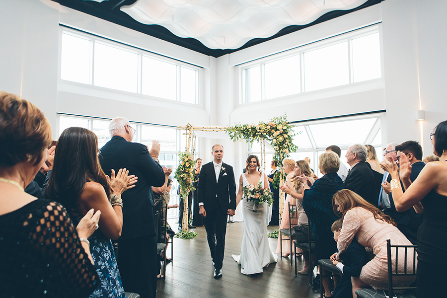 NEW-YORK-CITY-WEDDING-PHOTOGRAPHER-CURRENT-CHELSEAPIERS-THE-HIGHLINE-DREAM-HOTELS-CHELSEA-MANHATTAN-BROOKLYN-WEDDING-PHOTOGRAPHY-0084.jpg