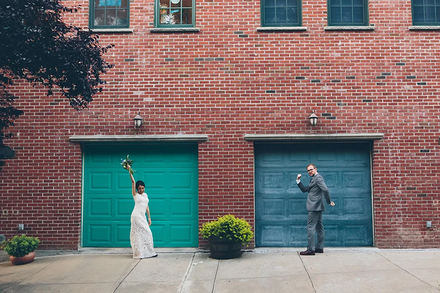 NEW-YORK-CITY-WEDDING-PHOTOGRAPHER-VINEGAR-HILL-HOUSE-INTIMATE-DUMBO-WEDDING-ELOPEMENT-MANHATTAN-BROOKLYN-WEDDING-PHOTOGRAPHY-0027.jpg