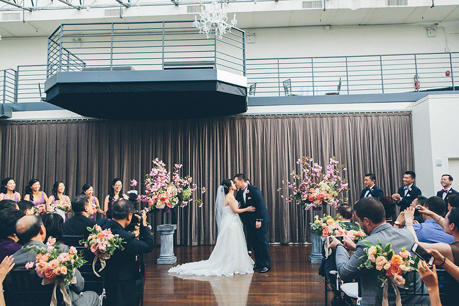 NEW-YORK-CITY-WEDDING-PHOTOGRAPHER-TRIBECA-ROOFTOP-THREE-SIXTY-VENUE-MANHATTAN-BROOKLYN-WEDDING-PHOTOGRAPHY-ANNIEROBERTY-0007.gif