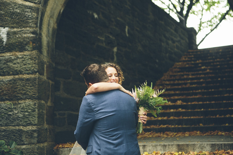 NEW-YORK-CITY-WEDDING-PHOTOGRAPHER-INTIMATE-WEDDING-NEW-LEAF-FORT-TRYON-PARK-UPPER-WEST-SIDE-NYC-ELOPEMENT-BROOKLYN-PROMENADE-CITYHALL-MANHATTAN-BROOKLYN-WEDDING-PHOTOGRAPHY-LAURENERIC-0024.jpg