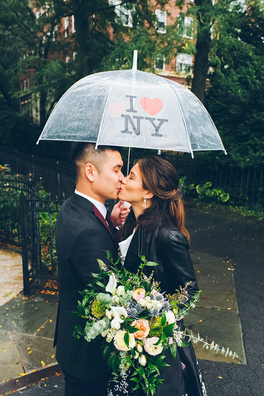 NEW-YORK-CITY-WEDDING-PHOTOGRAPHER-INTIMATE-WEDDING-ELOPEMENT-BROOKLYN-PROMENADE-CITYHALL-MANHATTAN-BROOKLYN-WEDDING-PHOTOGRAPHY-JackieAaron-0025.jpg