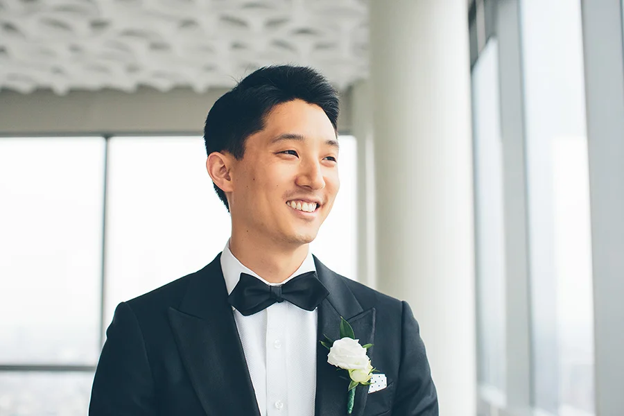 NEW-YORK-CITY-WEDDING-PHOTOGRAPHER-INTIMATE-WEDDING-DOMINICK-HOTEL-SOHO-WEDDING-TRIBECA-WEST-VILLAGE-monique-lhuillier-WEDDING-DRESS-ELOPEMENT-BROOKLYN-PROMENADE-CITYHALL-MANHATTAN-BROOKLYN-WEDDING-PHOTOGRAPHY-LAURENERIC-0049.jpg
