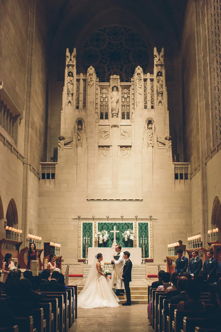 NEW-YORK-CITY-WEDDING-PHOTOGRAPHER-INTIMATE-WEDDING-DOMINICK-HOTEL-SOHO-WEDDING-TRIBECA-WEST-VILLAGE-monique-lhuillier-WEDDING-DRESS-ELOPEMENT-BROOKLYN-PROMENADE-CITYHALL-MANHATTAN-BROOKLYN-WEDDING-PHOTOGRAPHY-LAURENERIC-0034.jpg
