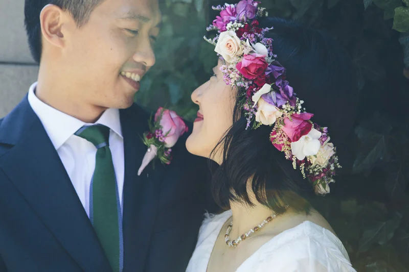 NEW-YORK-CITY-WEDDING-PHOTOGRAPHER-INTIMATE-WEDDING-CENTRAL-PARK-BETHSEDA-FOUNTAIN-CEREMONY-WEST-VILLAGE-JANES-CAROUSEL-ELOPEMENT-NOHO-MUSKETROOM-BROOKLYN-PHOTOGRAPHY-Carolina-HERRERA-WEDDING-DRESS-FLOWER-CROWN-0020.jpg