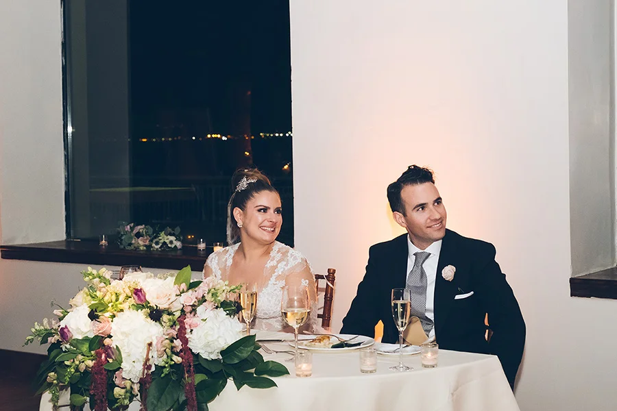 ALEXANDRA-MICHAEL-NYC-WEDDING-LIBERTY-WAREHOUSE-BROOKLYN-RECEPTION-CYNTHIACHUNG-10229.jpg