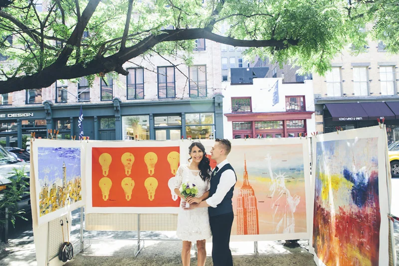 NEW-YORK-CITY-WEDDING-PHOTOGRAPHER-NY-CITYHALL-ELOPEMENT-ENGAGEMENT-PHOTOGRAPHY-INTIMATE-WEDDING-BROOKLYN-SOHO-GRAFFITI-URBAN-WEDDING-STYLE-013.jpg