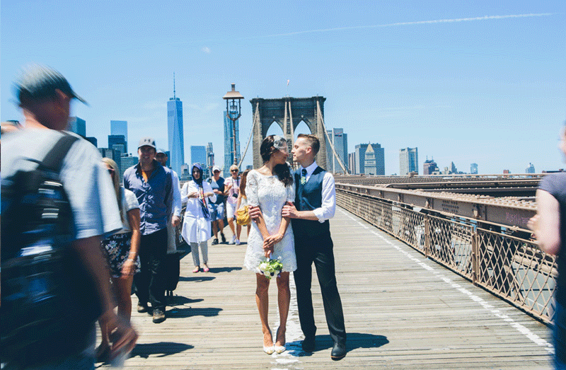 NEW-YORK-CITY-WEDDING-PHOTOGRAPHER-NY-CITYHALL-ELOPEMENT-ENGAGEMENT-PHOTOGRAPHY-INTIMATE-WEDDING-BROOKLYN-SOHO-GRAFFITI-URBAN-WEDDING-STYLE-035.gif
