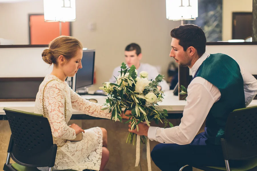 NYC-WEDDING-PHOTOGRAPHER-NY-CITYHALL-DESTINATION-ELOPEMENT-INTIMATE-WEDDING-CENTRAL-PARK-BROOKLYN-WEDDING-WILLIAMSBURG-SOHO-CHELSEA-THE-HIGH-LINE-005.jpg