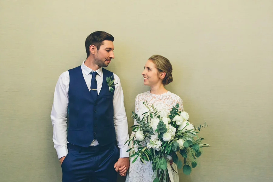 NYC-WEDDING-PHOTOGRAPHER-NY-CITYHALL-DESTINATION-ELOPEMENT-INTIMATE-WEDDING-CENTRAL-PARK-BROOKLYN-WEDDING-WILLIAMSBURG-SOHO-CHELSEA-THE-HIGH-LINE-008.jpg