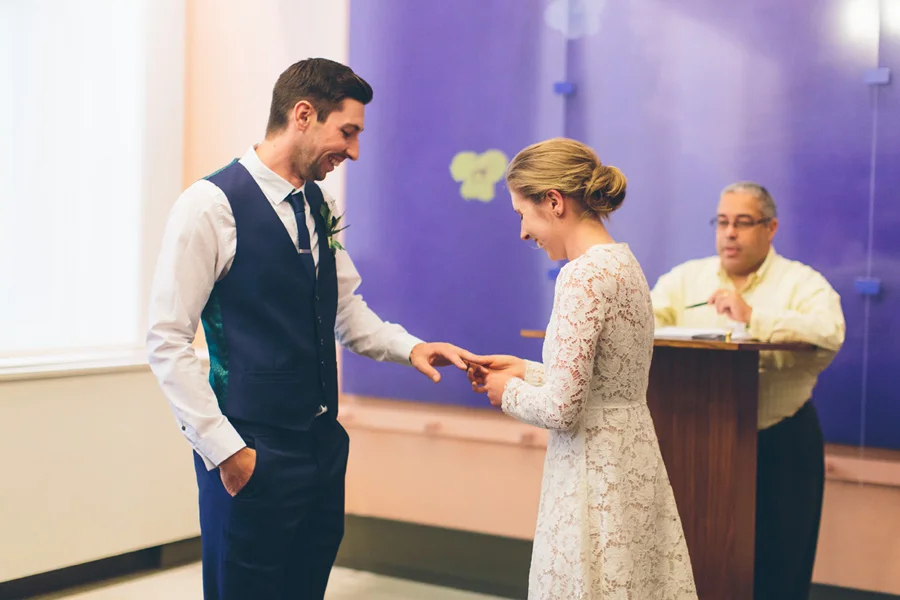 NYC-WEDDING-PHOTOGRAPHER-NY-CITYHALL-DESTINATION-ELOPEMENT-INTIMATE-WEDDING-CENTRAL-PARK-BROOKLYN-WEDDING-WILLIAMSBURG-SOHO-CHELSEA-THE-HIGH-LINE-013.jpg