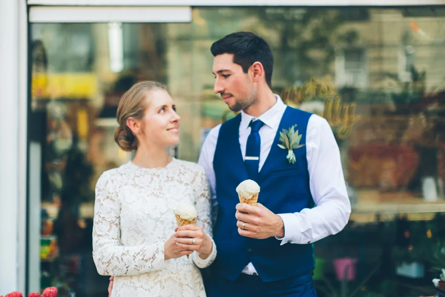 NYC-WEDDING-PHOTOGRAPHER-NY-CITYHALL-DESTINATION-ELOPEMENT-INTIMATE-WEDDING-CENTRAL-PARK-BROOKLYN-WEDDING-WILLIAMSBURG-SOHO-CHELSEA-THE-HIGH-LINE-029.jpg