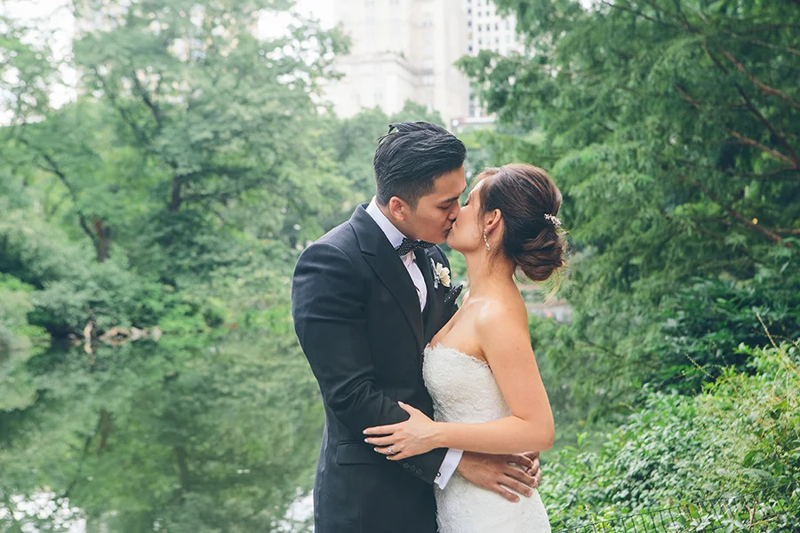 NYC-WEDDING-PHOTOGRAPHER-NY-CITYHALL-INTIMATE-WEDDING-BROOKLYN-WEDDING-IL-BASTARDO-NYC-RESTURANT-WEDDING-THE-WARWICK-HOTEL-CENTRAL-PARK-032.jpg