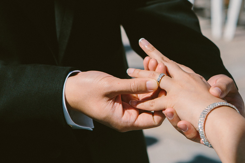 NYC-WEDDING-PHOTOGRAPHER-NY-CITYHALL-ELOPEMENT-INTIMATE-WEDDING-NEW-ROCHELLE-CENTRAL-PARK-BROOKLYN-WEDDING-018.jpg