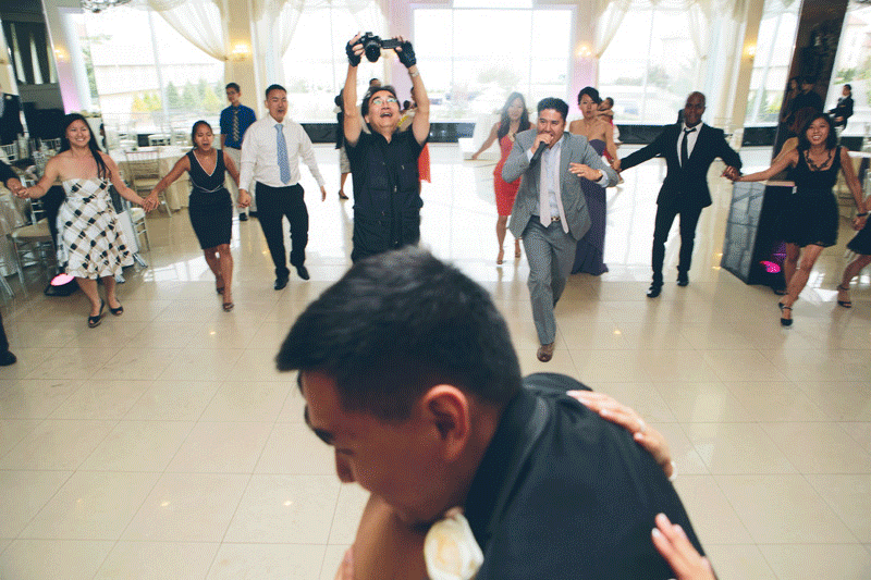 NYC-WEDDING-PHOTOGRAPHER-NY-CITYHALL-ELOPEMENT-INTIMATE-WEDDING-NEW-ROCHELLE-CENTRAL-PARK-BROOKLYN-WEDDING-035.gif